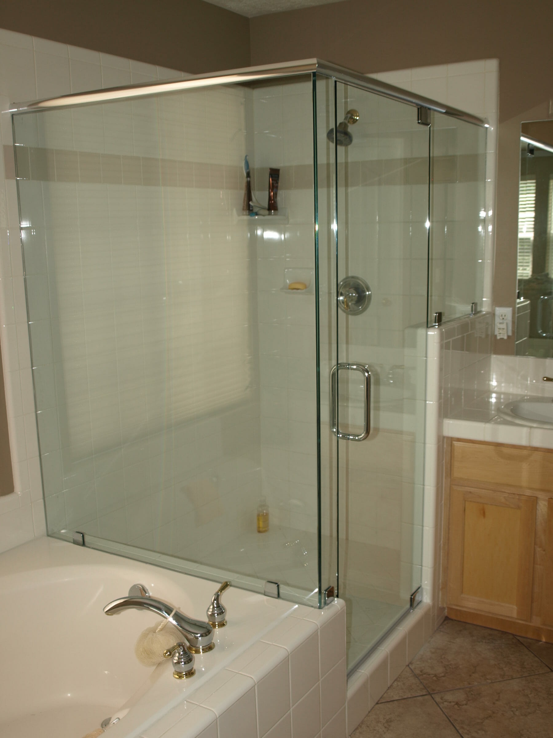 European Showers Gallery Salt Lake City, Utah Sawyer Glass