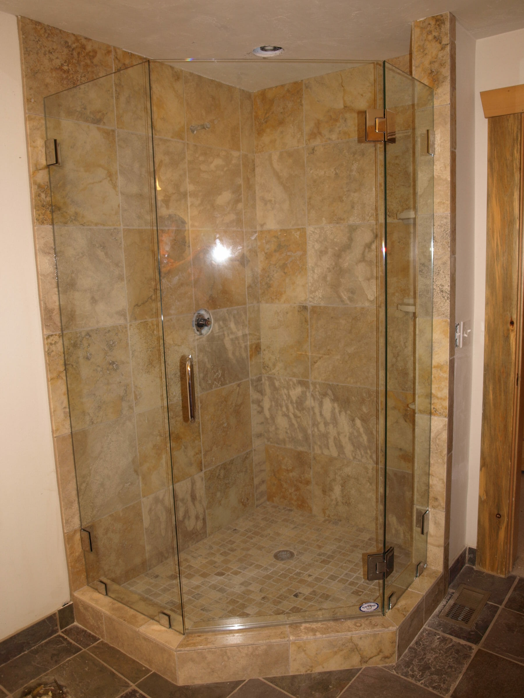 European Showers Gallery Salt Lake City, Utah Sawyer Glass